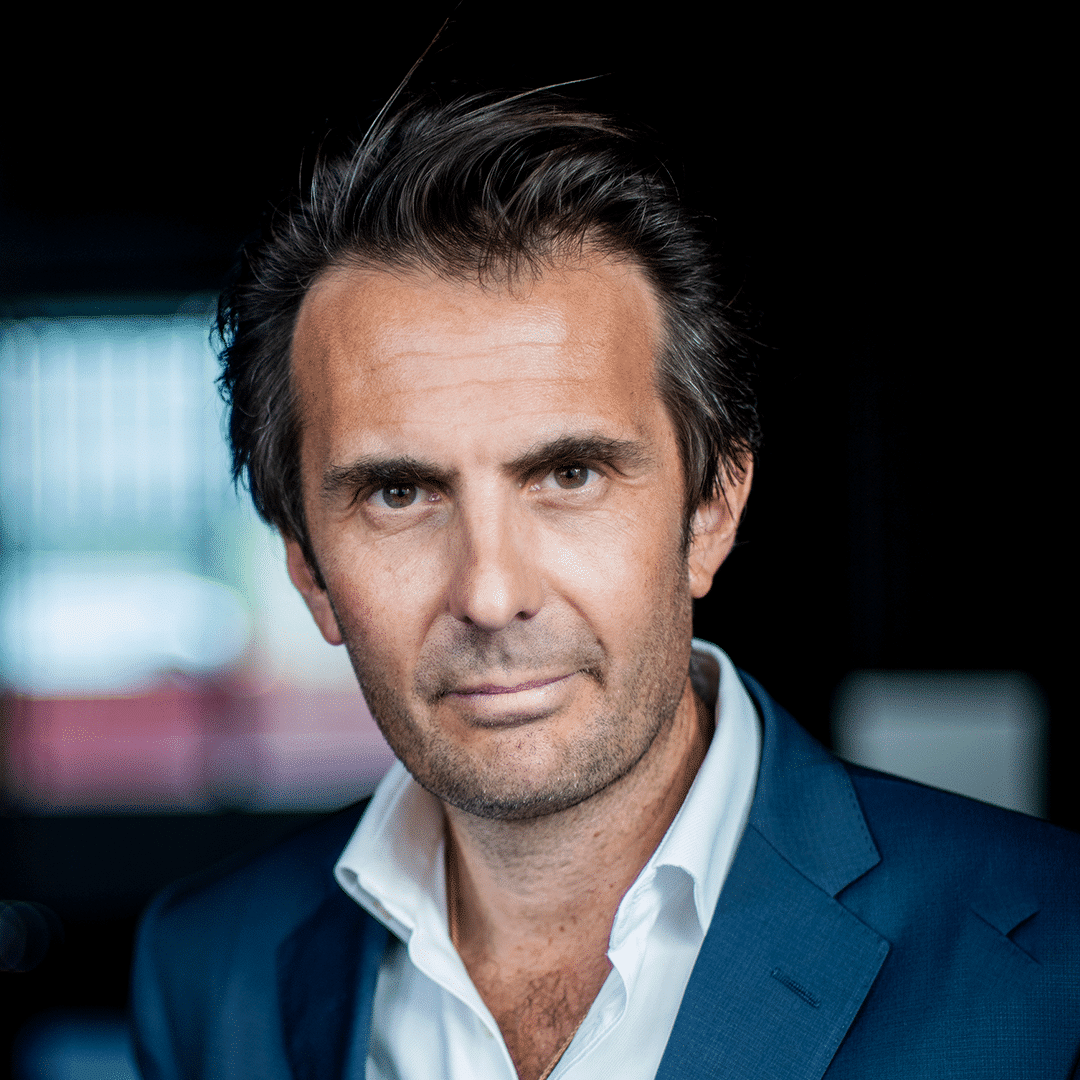 Yannick Bollore Square